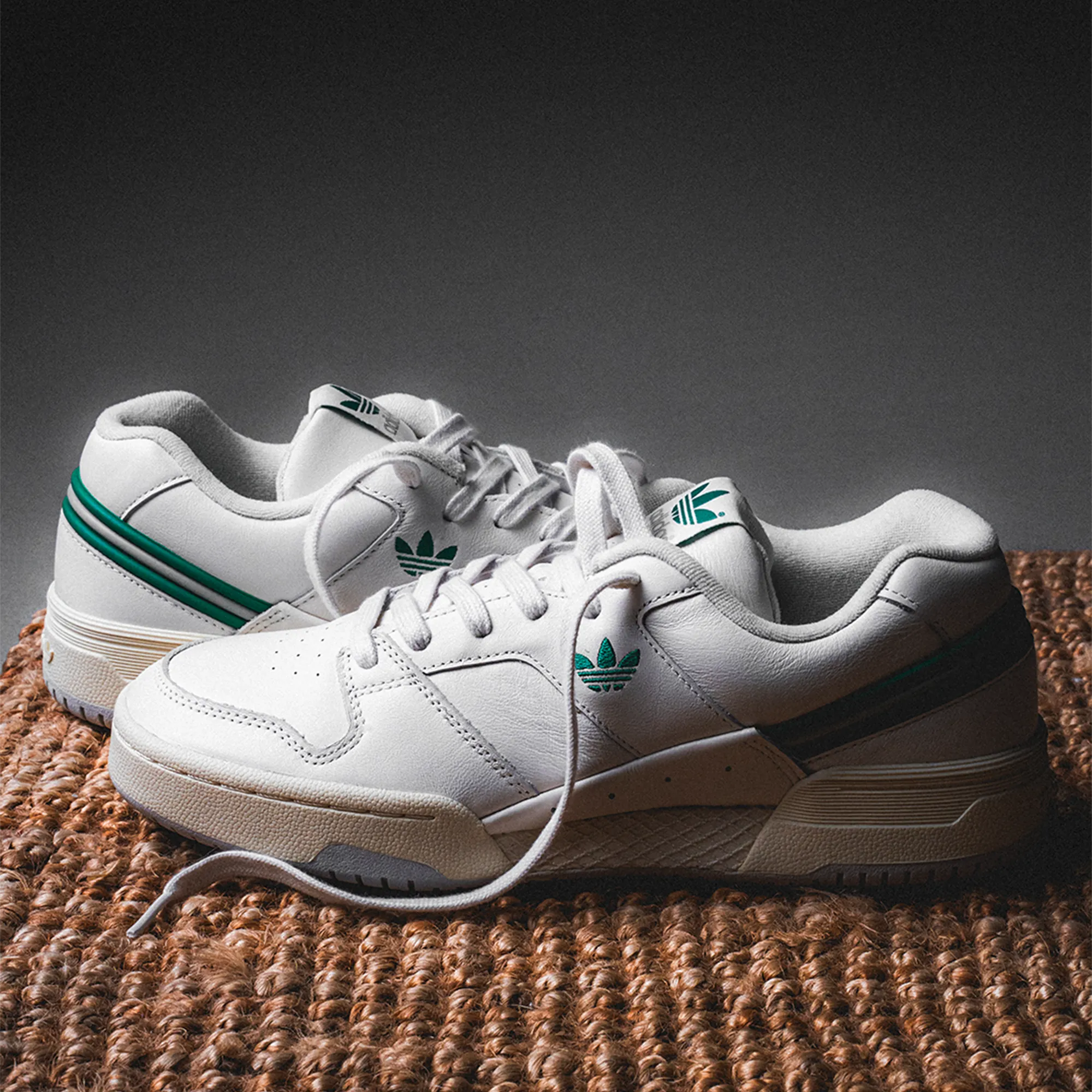 adidas - Continental 87 (core white / court green / cream white)