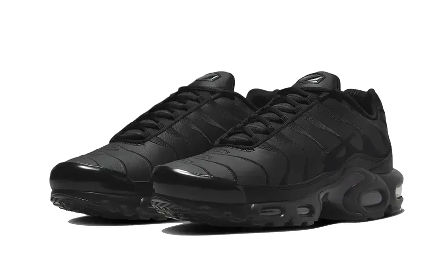 Air Max Plus Triple Black Leather