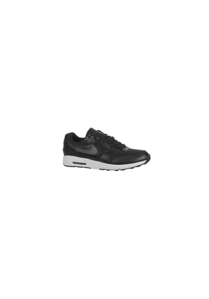 Basket Nike Air Max 1 Ultra 2.0 Femme 81104-002