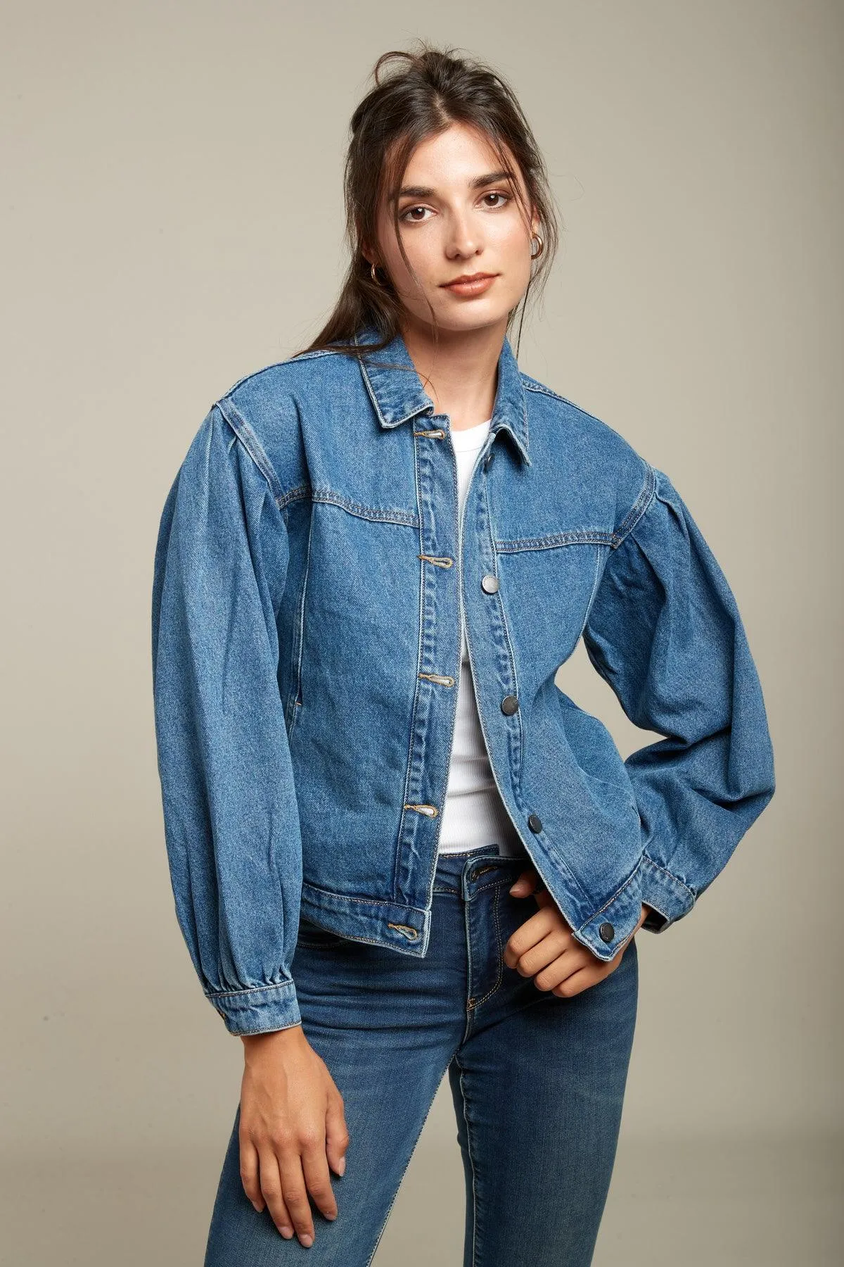 Blouson en jean épaules bouffantes - Sania