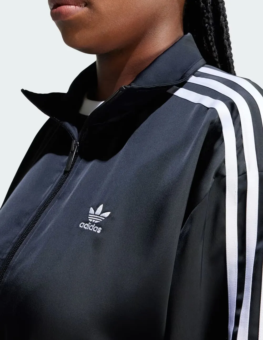 Chaqueta adidas Loose Satin Negra Mujer