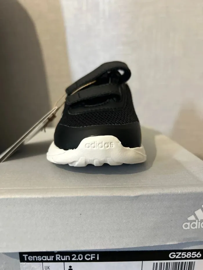 Chaussure bébé à scratch Adidas tensaur 20 - adidas | Beebs