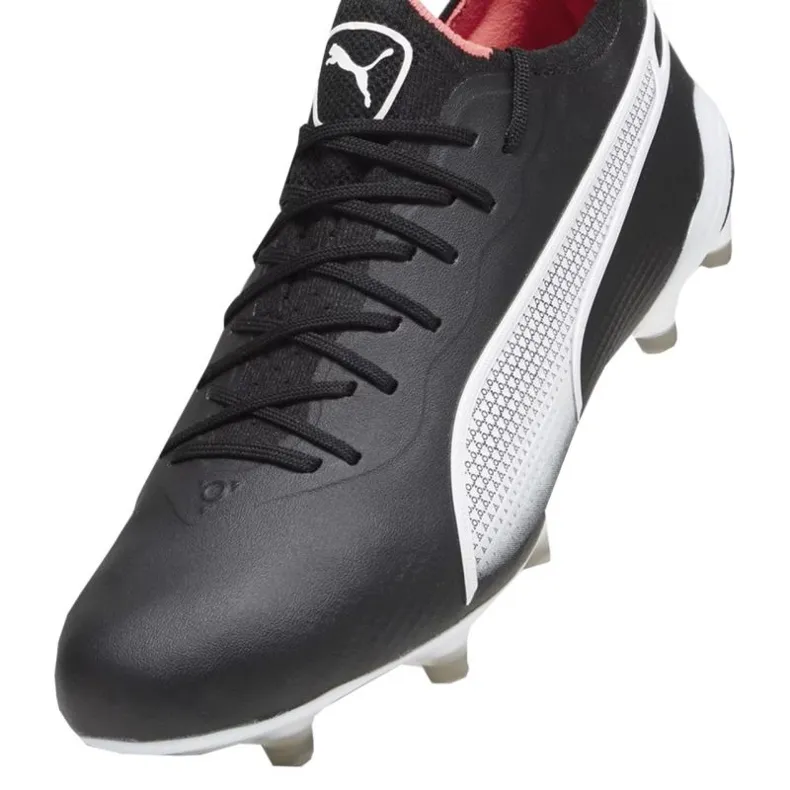 Chaussures de football Puma King Ultimate FG/AG M 107563 01 le noir