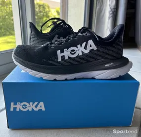 Chaussures Hoka Mach 5 d'occasion Ajouté le : 20/04/2024