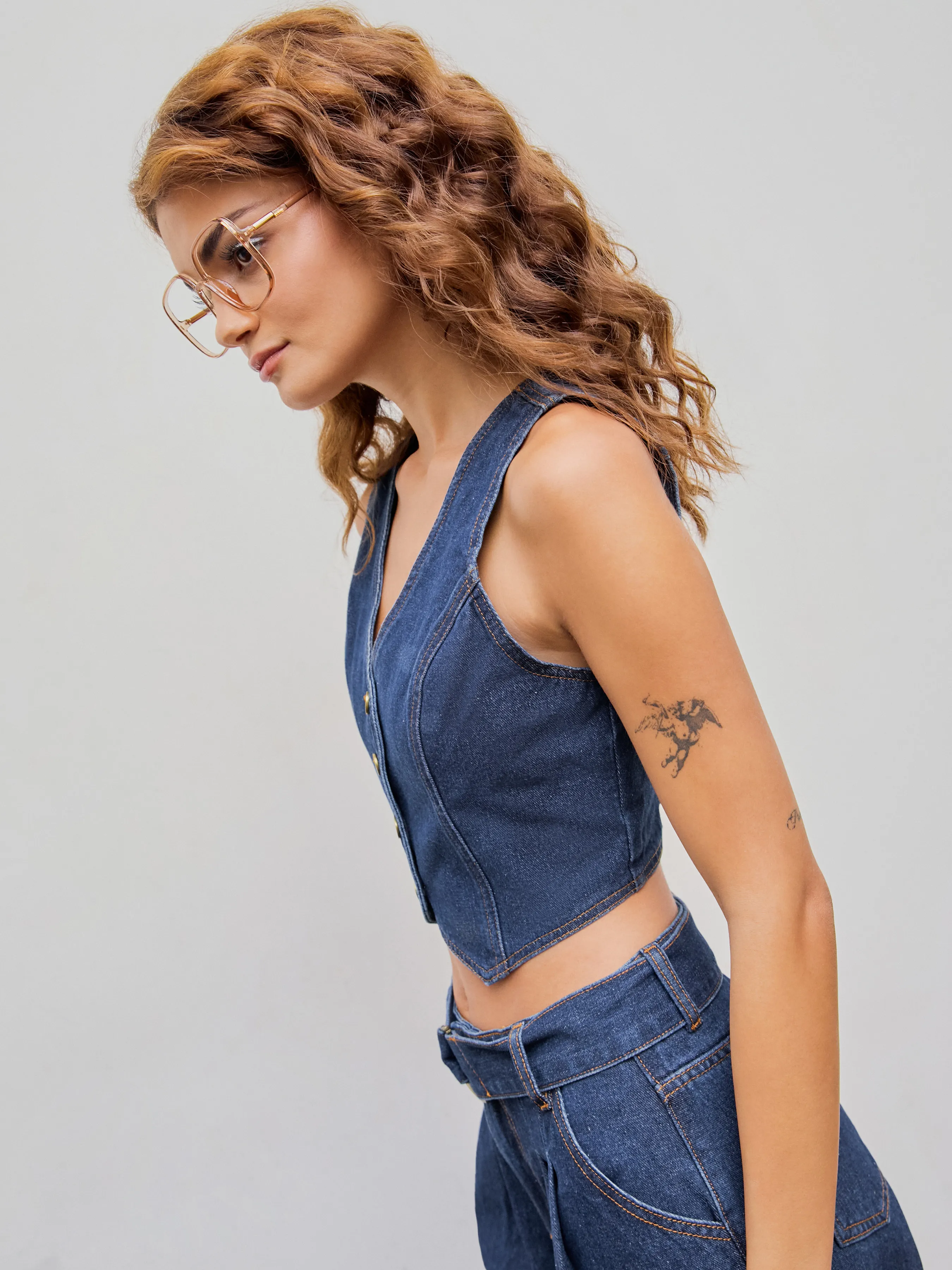  Gilet Crop Bouton V-neck en jean