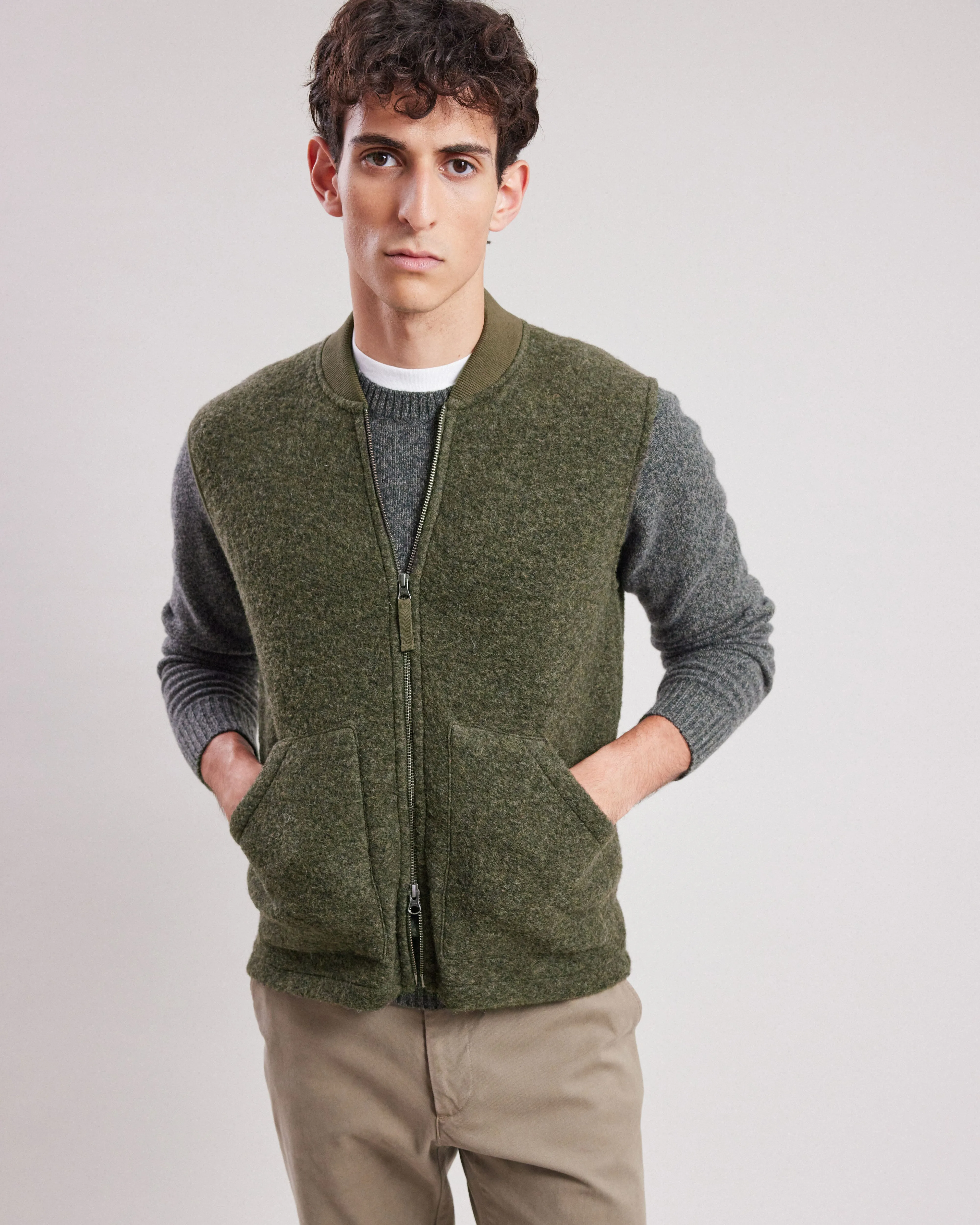 Gilet Homme en laine bouillie Vert Militaire Vest