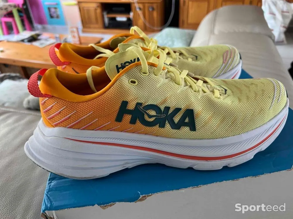 HOKA BONDI X d'occasion Ajouté le : 21/03/2023