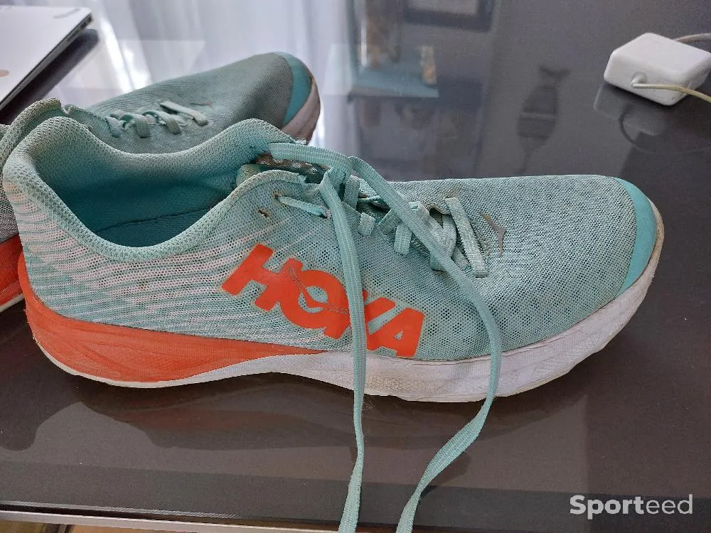 hoka one one evo d'occasion Ajouté le : 09/06/2023