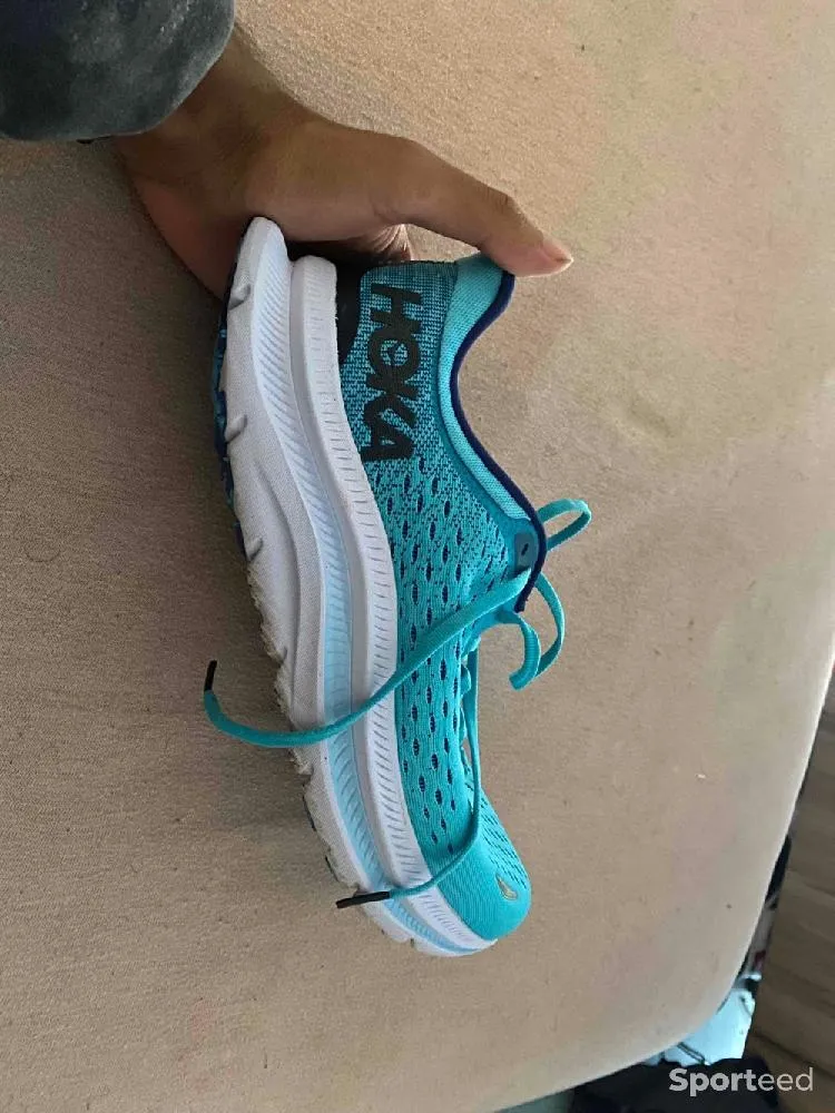 Hoka one one kawana taille 44 d'occasion Ajouté le : 01/10/2022