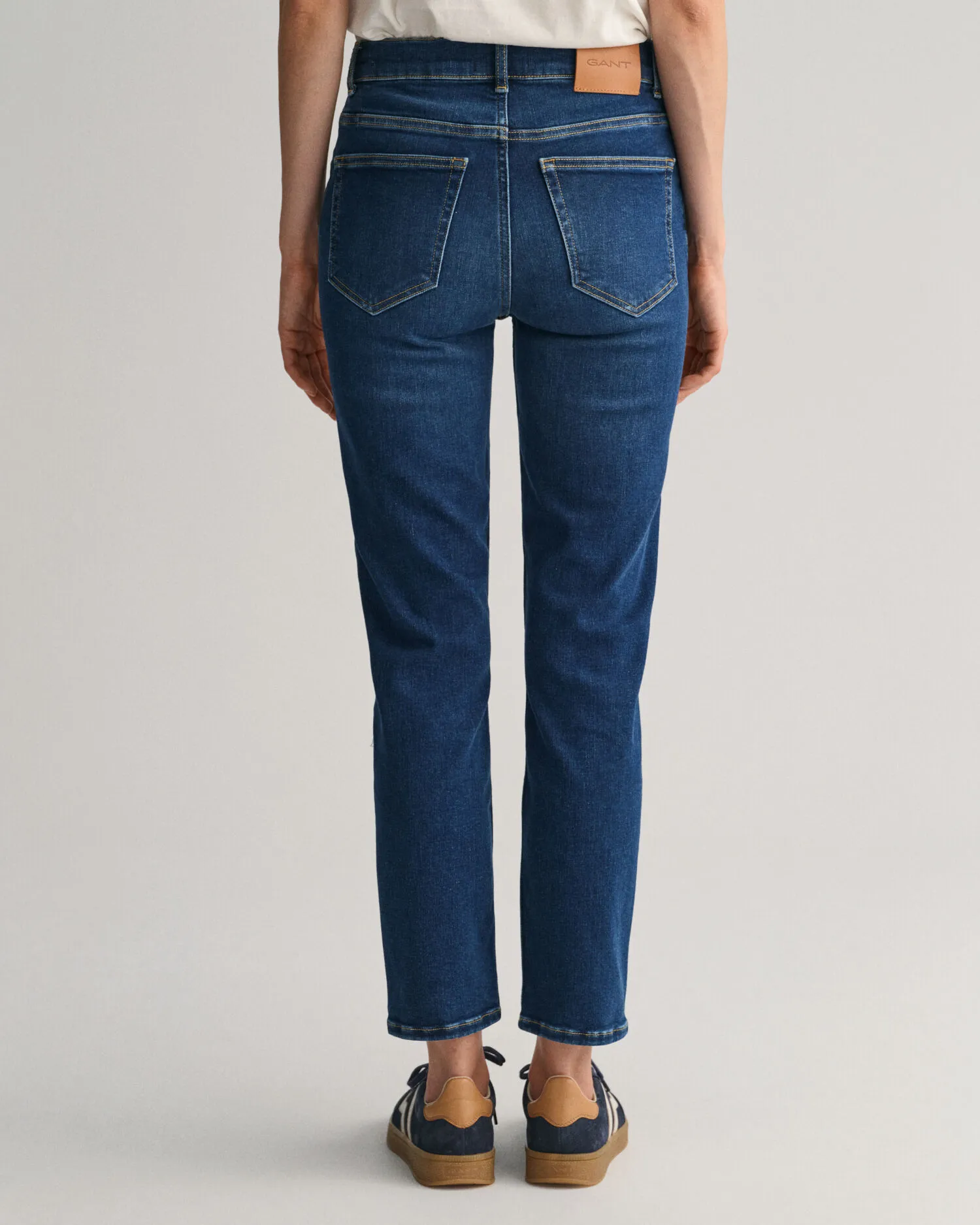 Jean slim fit court