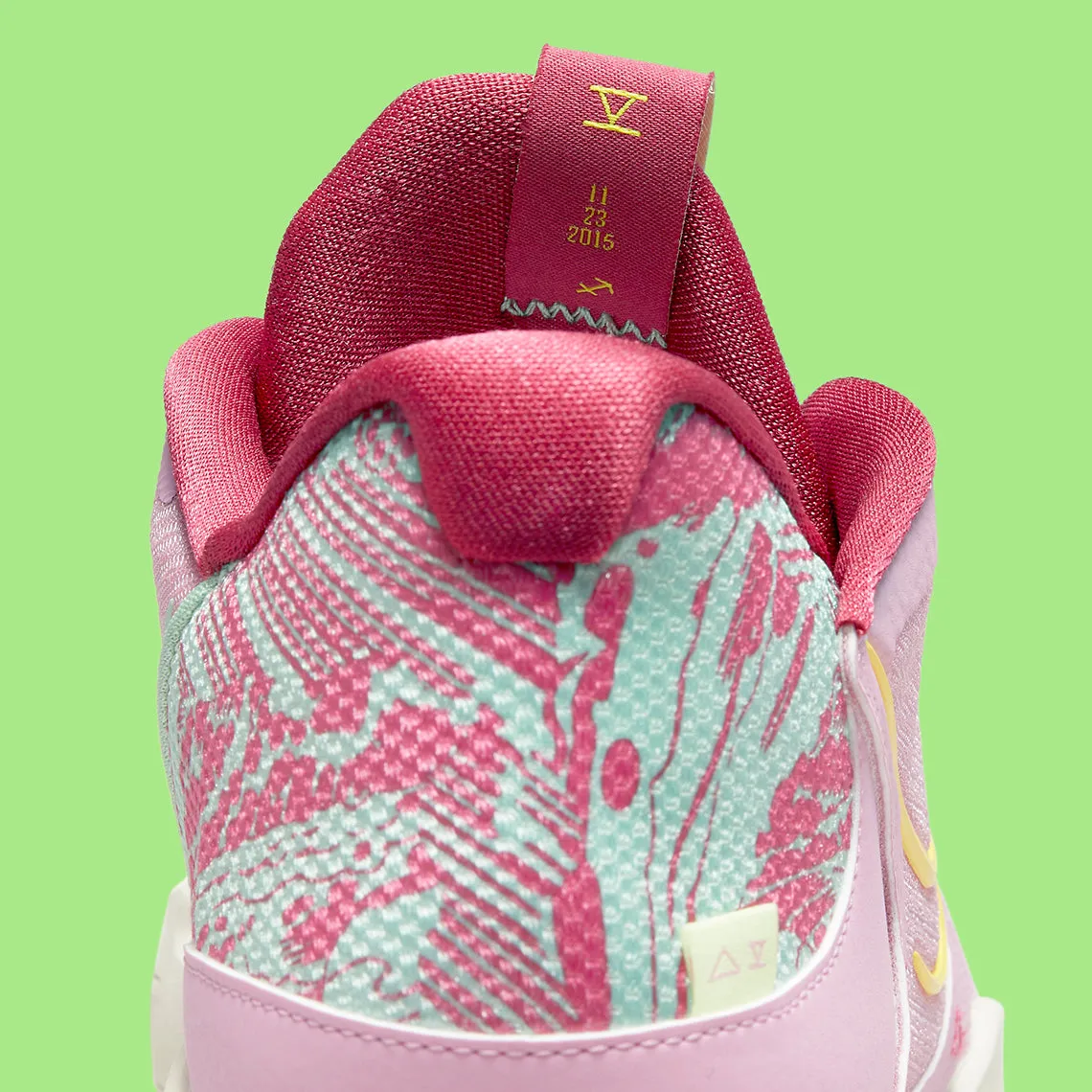 Nike Kyrie Low 5 1 World 1 People Orchid