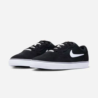 NIKE SB - CHRON 2 - Black White Black Sail