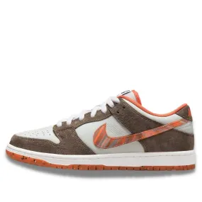 Nike SB Dunk Low Crushed DC Golden Hour