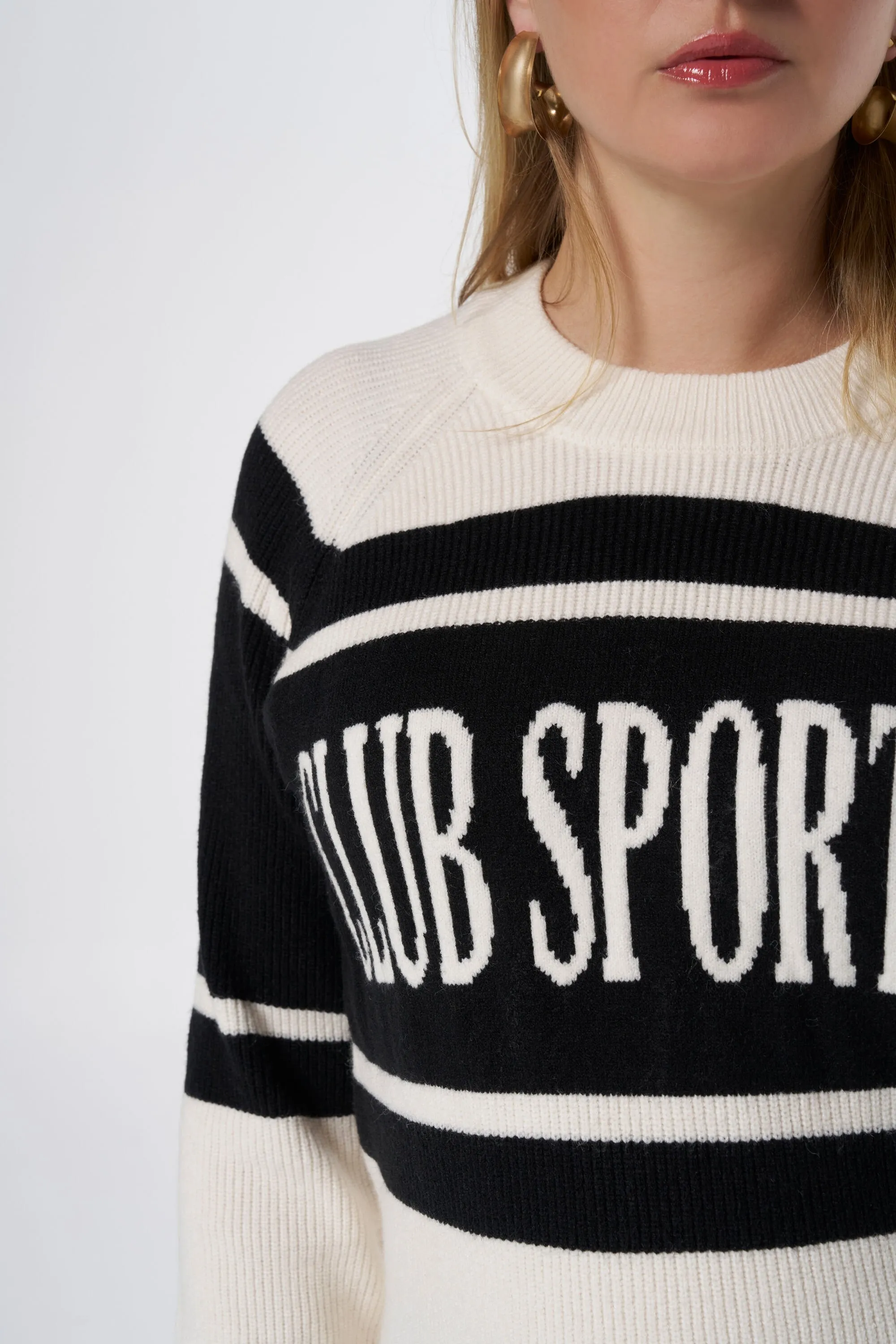 Pull sportif