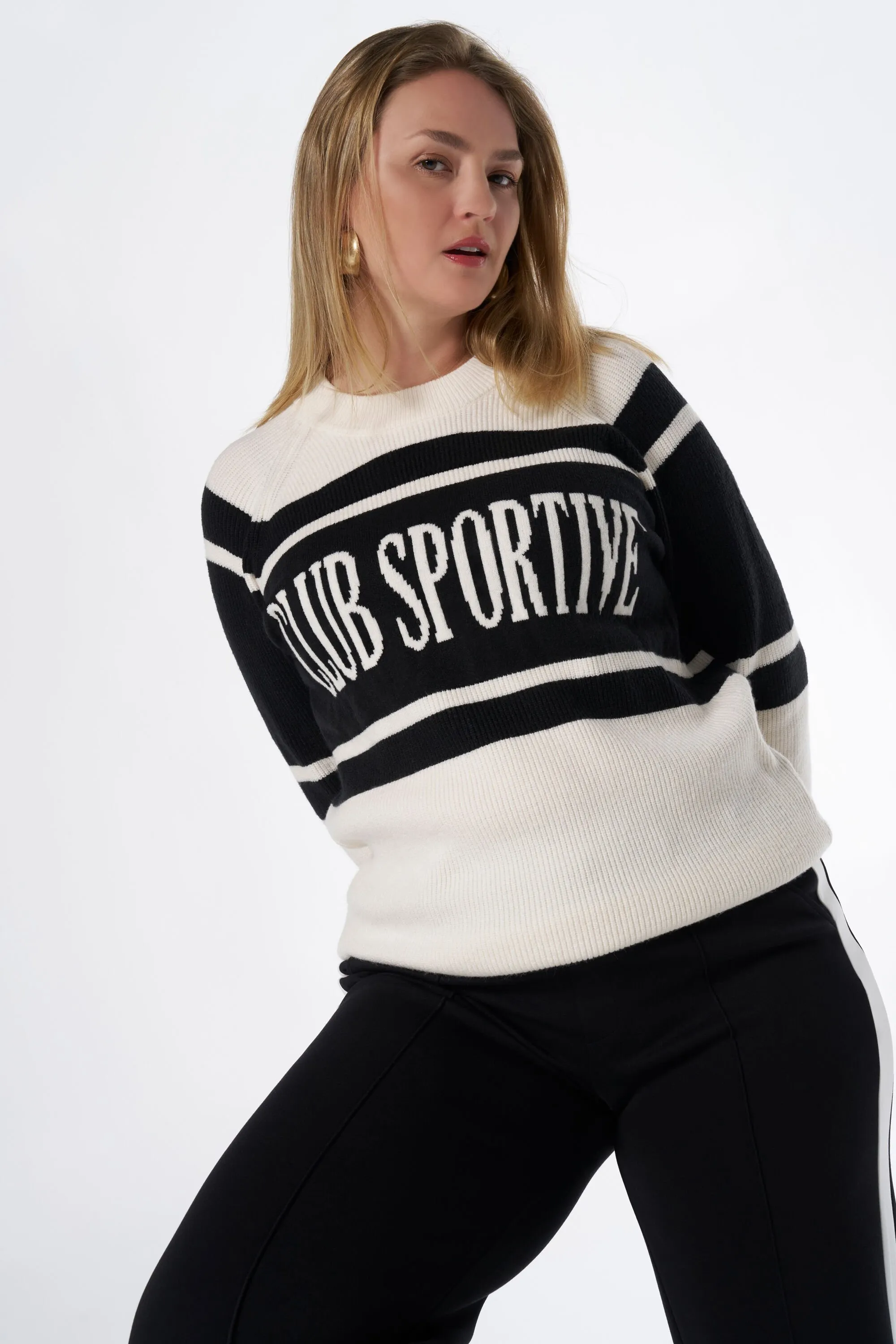 Pull sportif