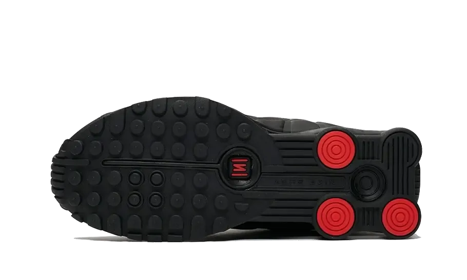 Shox R4 Black