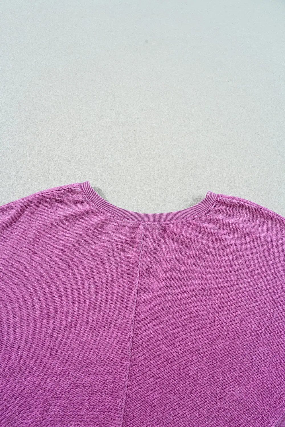 Sweat-shirt rose vif à épaules tombantes et col cranté de couleur unie